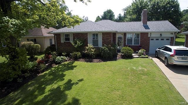 1st image of 930 Glenbrook Ave