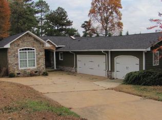 164 Sandy Shore Dr, Mooresville, NC 28117