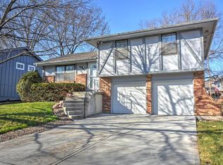 1501 S Scarborough St, Olathe, KS 66062