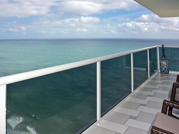 3rd image of 3500 Galt Ocean Dr APT 2917