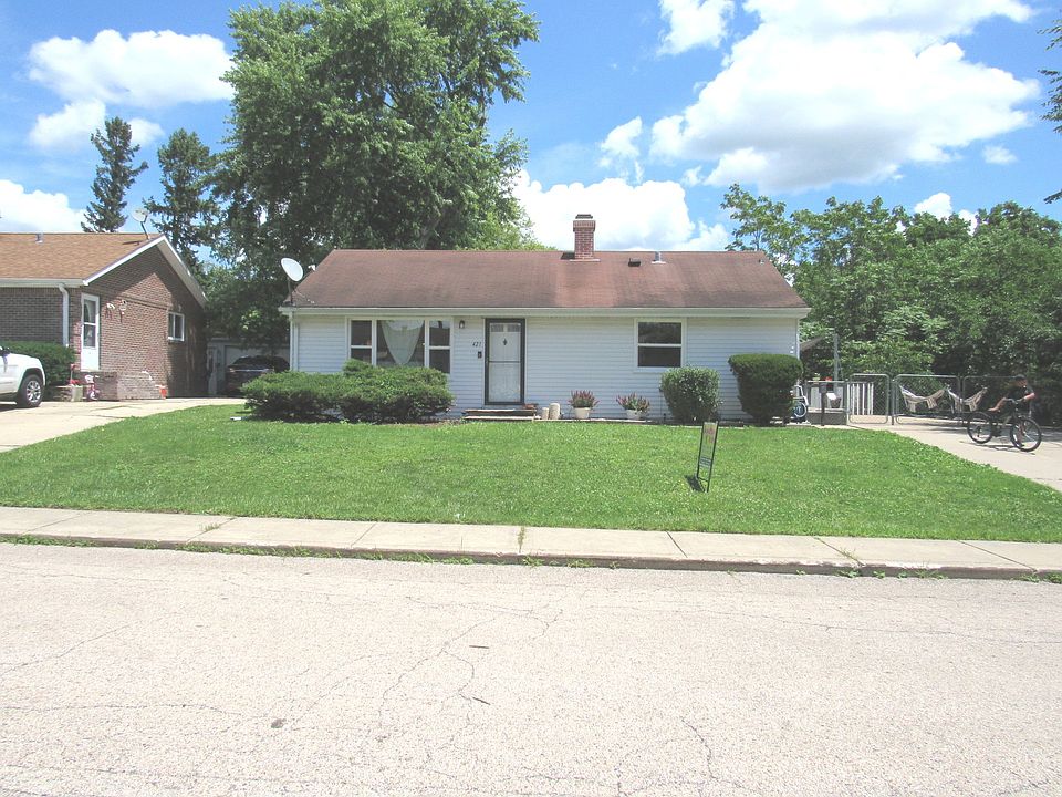 1st image of 421 Hoover Dr