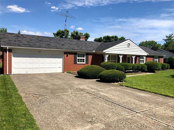 2nd image of 287 Hickory Dr