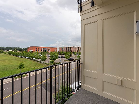 D2 Upper Level Home Balcony