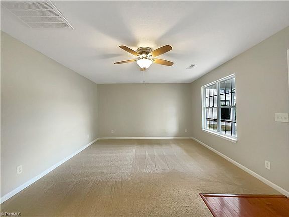 4th image of 2817 Green Crest Ct
