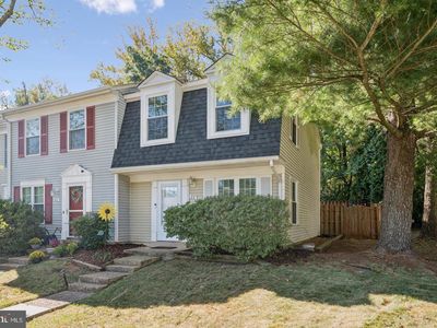 33 Devon Ct, Sterling, VA, 20165