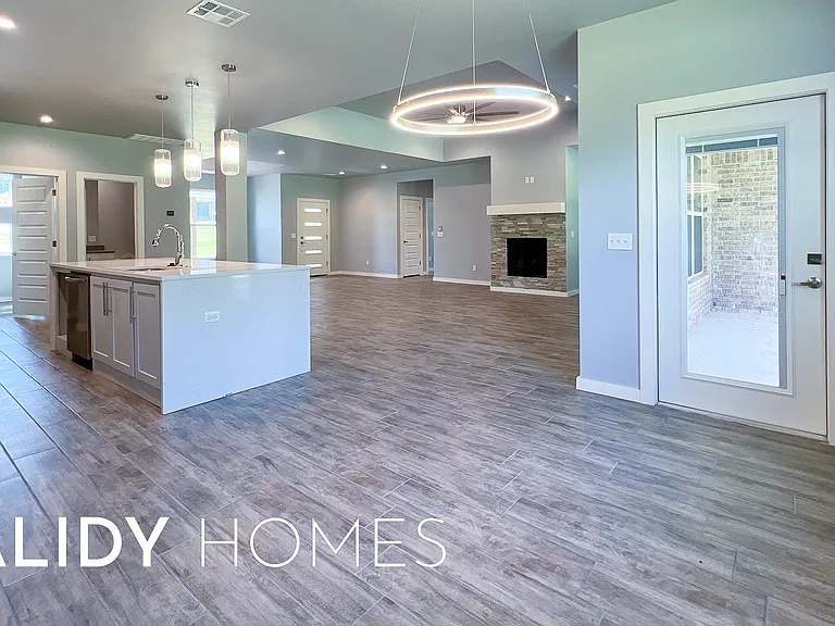 1760 Salma Rd — Photo 9