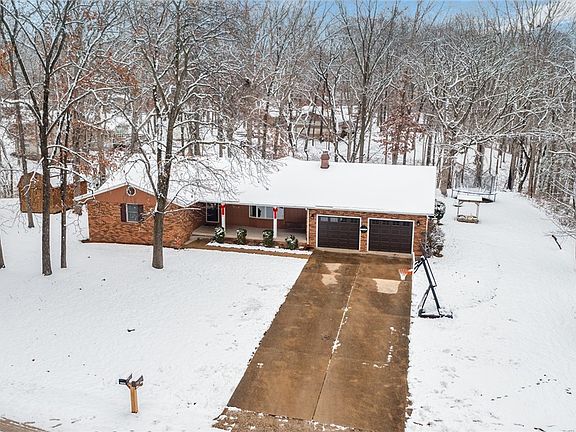 2nd image of 15166 N Dendron St