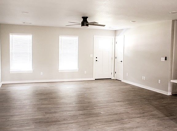 5th image of 8107 Magnolia Ln