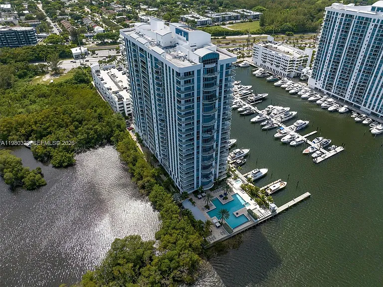 17111 Biscayne Blvd #207 — Photo 48