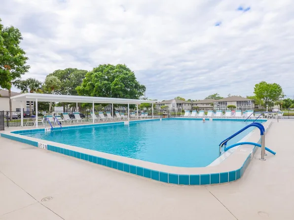 13 Lake Vista Trail #202, Port St Lucie, FL 34952