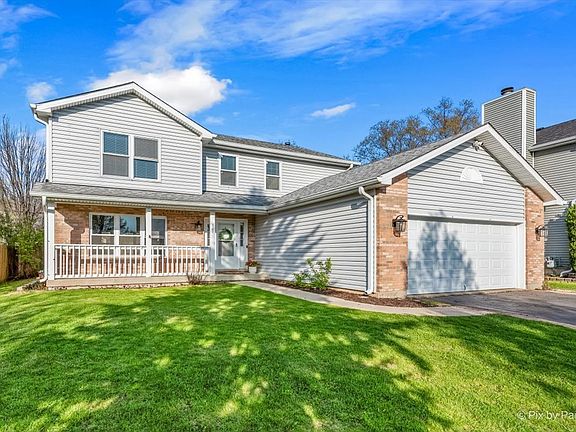3rd image of 627 Grace Dr