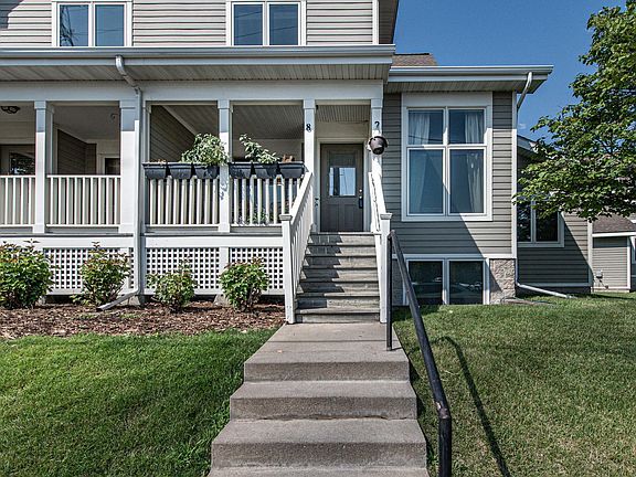 3rd image of 8 Bedford St SE