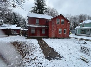 3 W School St, Smyrna, NY 13464