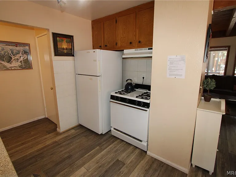 774 Summit Blvd #A — Photo 11