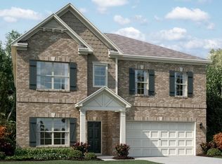 326 Round Pond Dr, Lilburn, GA 30047