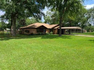 1020 W Village St, Vidor, TX 77662