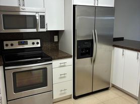 2955 Riverside Dr, Coral Springs, FL