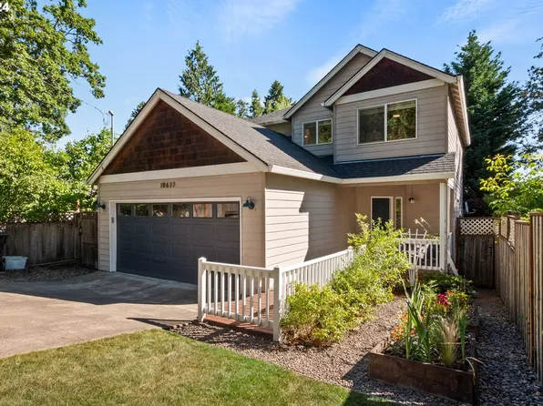 18637 Midhill Cir, West Linn, OR 97068