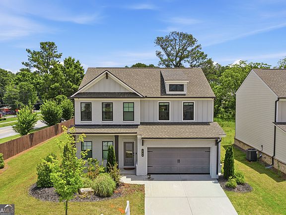 2nd image of 2700 Westgate Park Dr