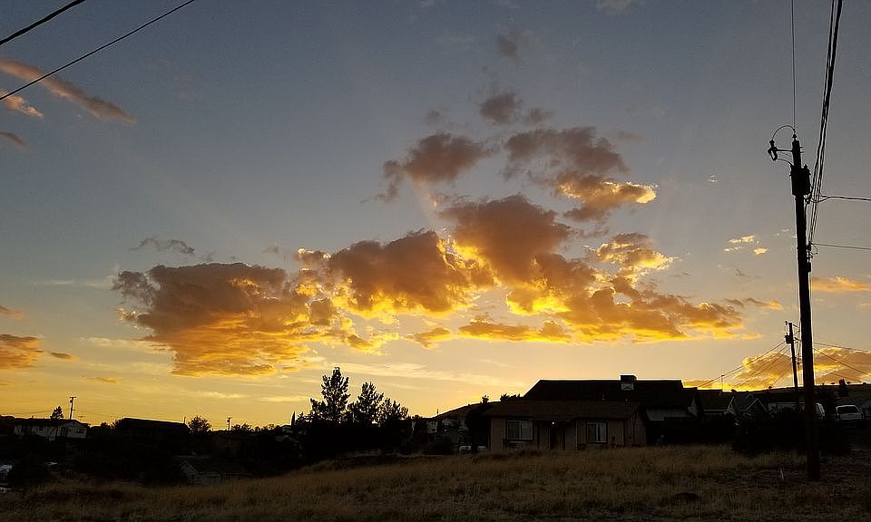 2nd image of 1904 N Quartz Dr