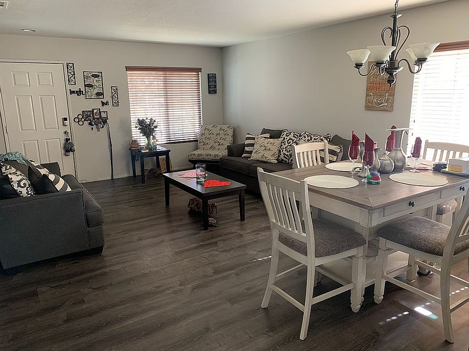 2nd image of 16024 White Mountain Pl