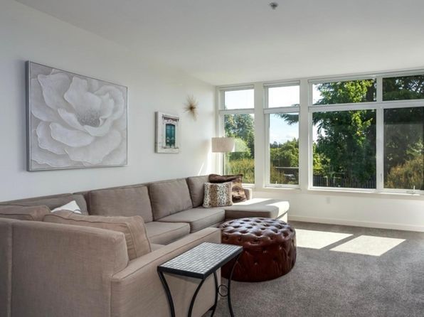 145 Ferncliff Ave NE Unit D341
