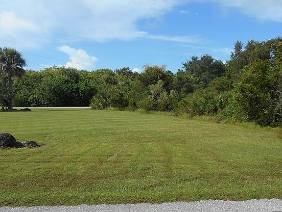 5th image of 17067 Caldwell Ln