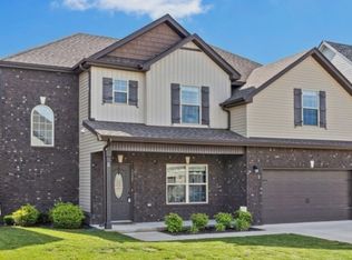 1325 Winterset Dr, Clarksville, TN 37040