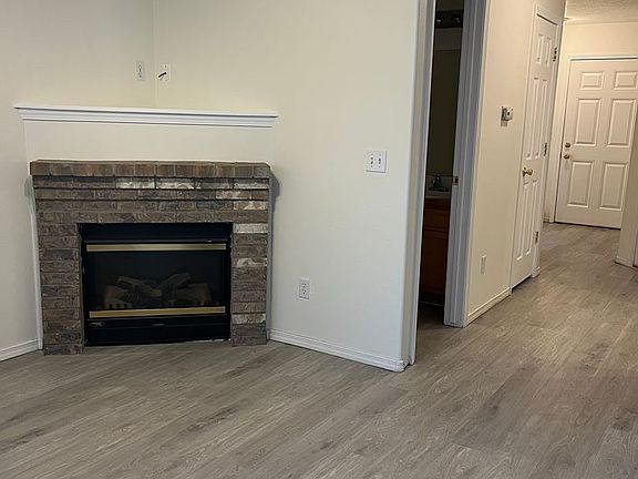 4th image of 4858-4876 N Orchid Ln #2127-4858