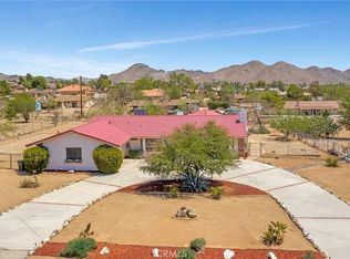 18765 Munsee Rd, Apple Valley, CA 92307