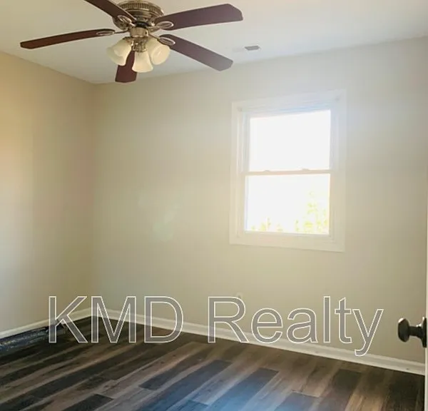 2601 Dion Ave — Photo 7