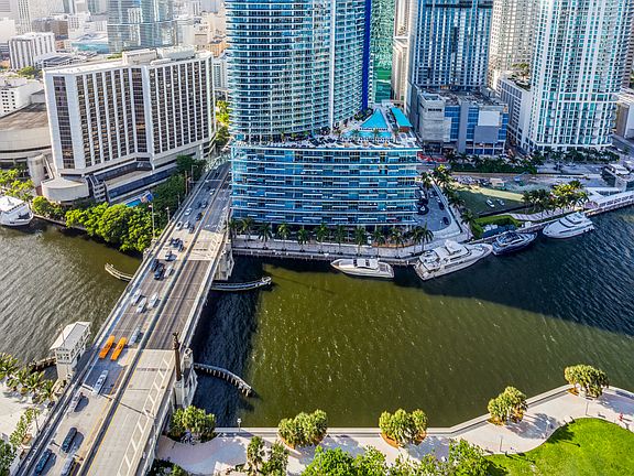 4th image of 485 Brickell Ave APT 4002