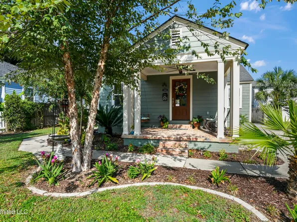 152 Miramar Ave, Biloxi, MS 39530