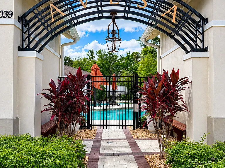10110 Corso Milano Dr — Photo 11