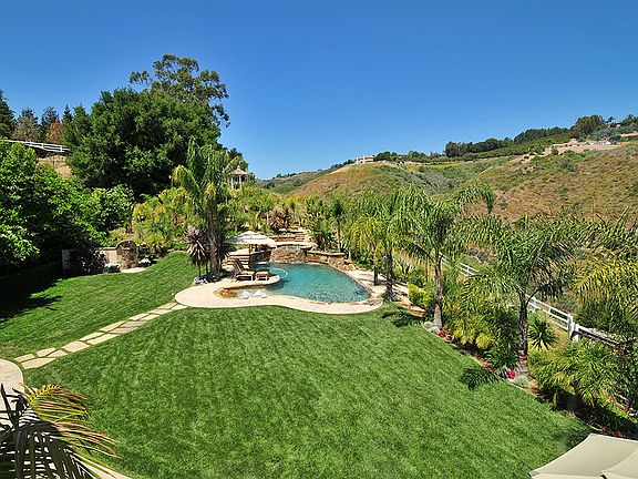 5th image of 3191 Vista Grande