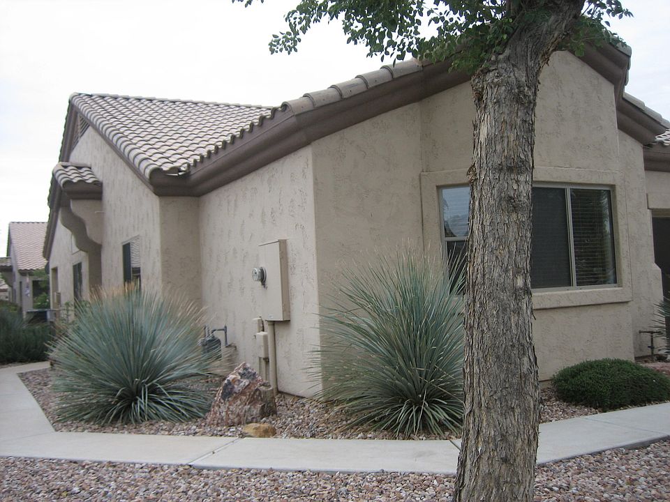 1st image of 1529 E Laurel Dr