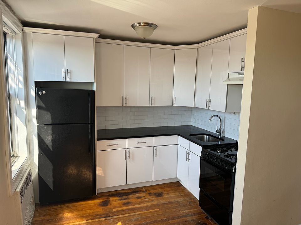1st image of 1220 Ocean Ave #5R