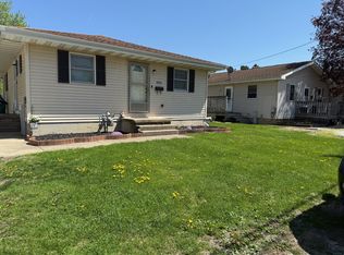 1003 Rogers St, Streator, IL 61364