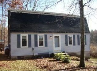 3 Onway Lake Rd, Raymond, NH 03077