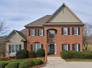 4140 Birch Creek Trl, Winston Salem, NC 27106