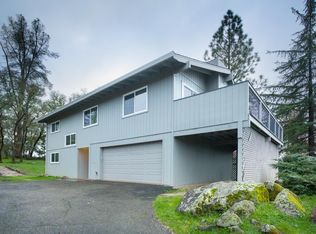 18129 Lake Forest Dr, Penn Valley, CA 95946