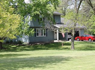32742 Sunburst Ct, East Troy, WI 53120