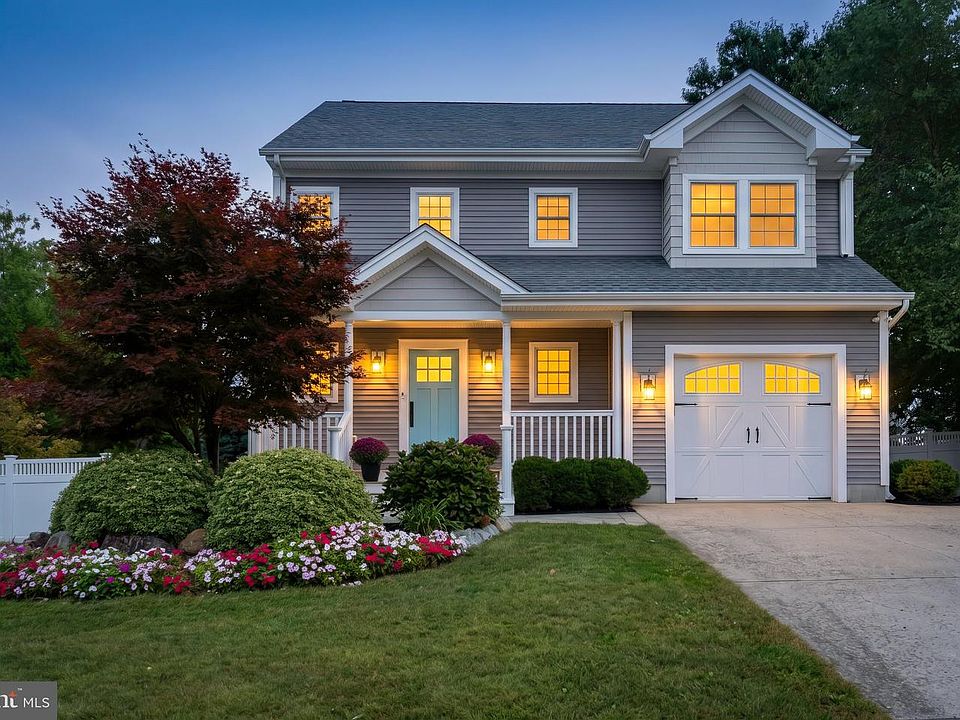 1st image of 253 Academy Ln