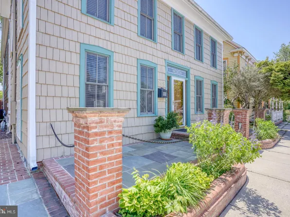 305 Mulberry St, Lewes, DE 19958