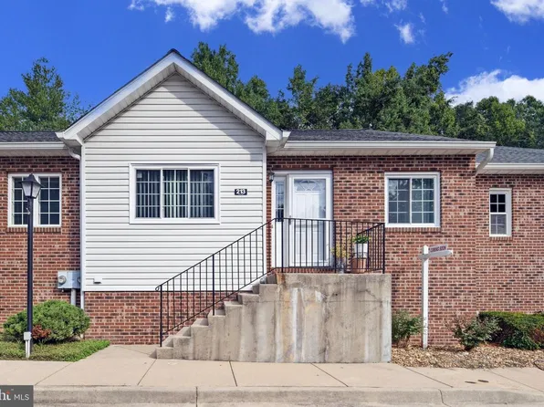 213 Westlake Blvd, Prince Frederick, MD 20678