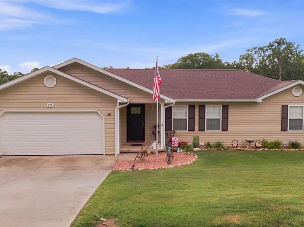 711 Olive Street, West Plains, MO 65775