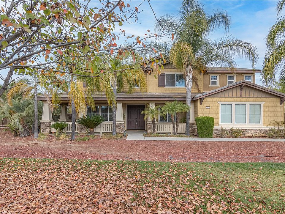 1st image of 25944 Thistletown Ct