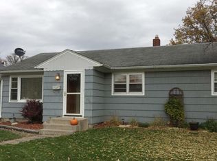122 Kneale Ave N, Thief River Falls, MN 56701