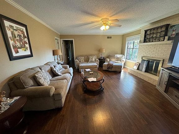 2nd image of 8081 Kerry Dr