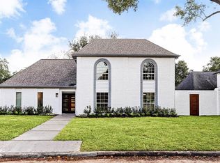 919 Crossroads Dr, Houston, TX 77079
